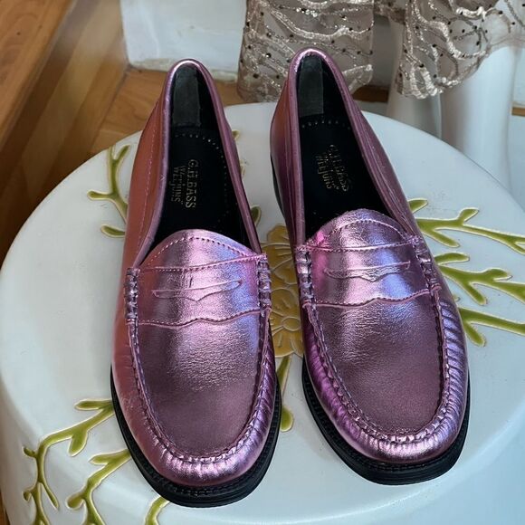 Urban Outfitters G.H.BASS Whitney
Weejuns Loafer / size 6.5 M - Picture 5 of 10